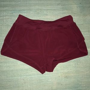 Maroon work out shorts with liner